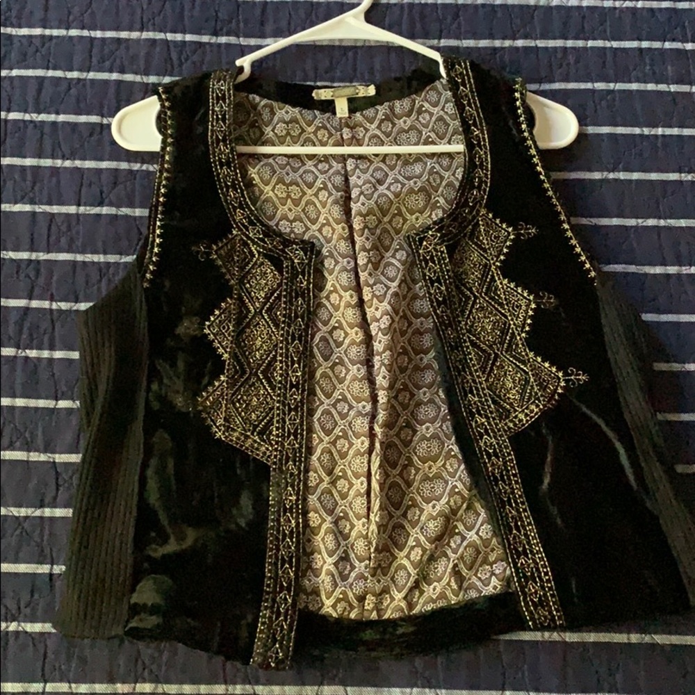 Gimmicks embroidered vest